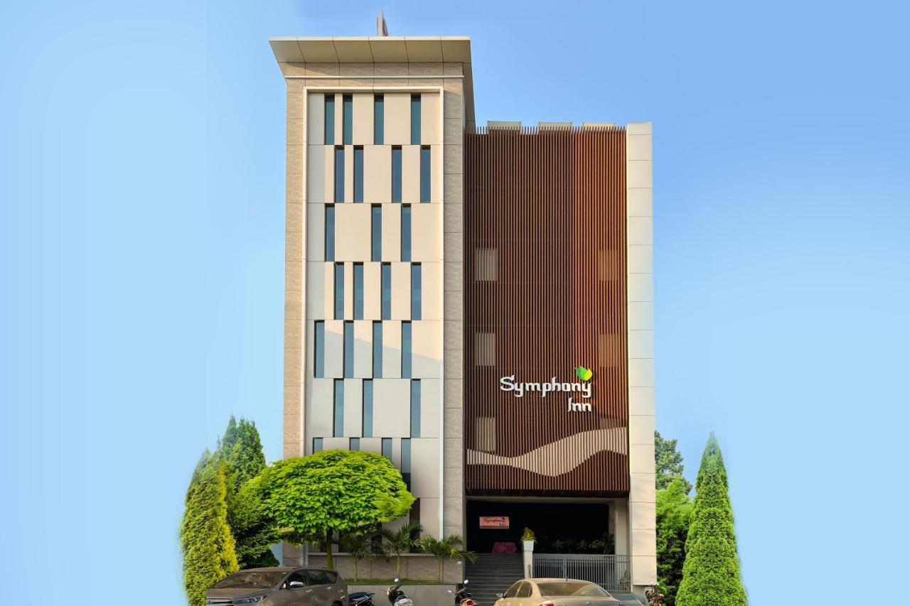 Symphony Inn Vellore Exterior photo